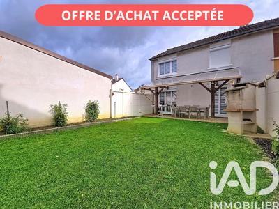 Maison - 92 m² - 4 pièces