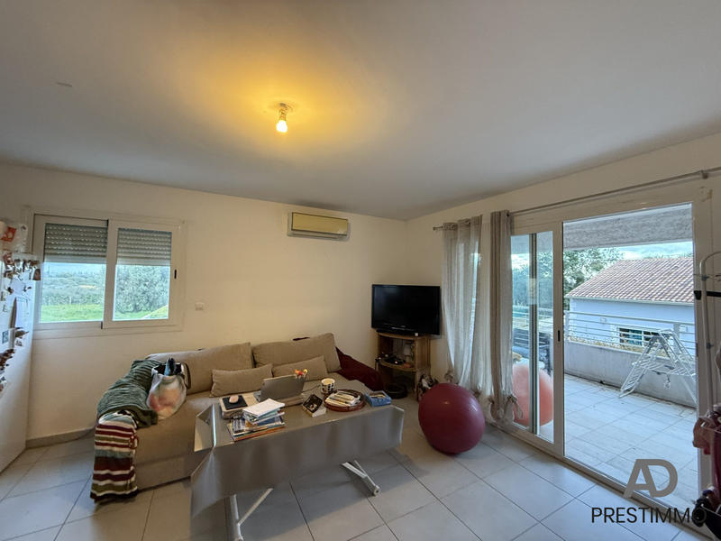 Appartement - 65 m² - 3 pièces