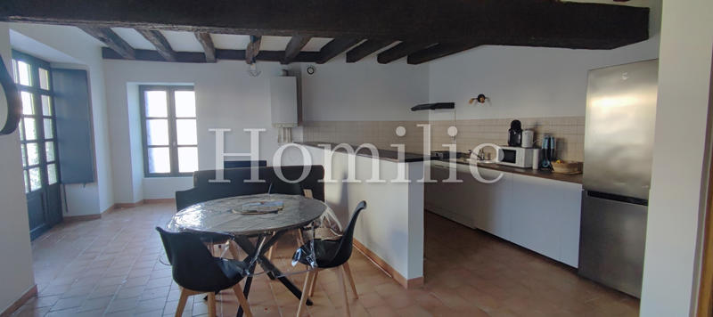 Appartement - 85 m² - 3 pièces