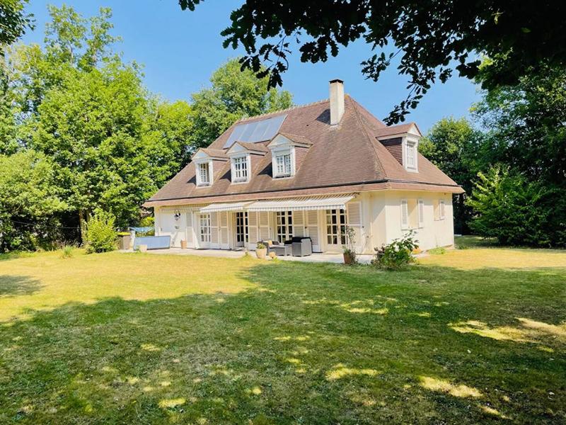 Maison - 190 m² - 7 pièces