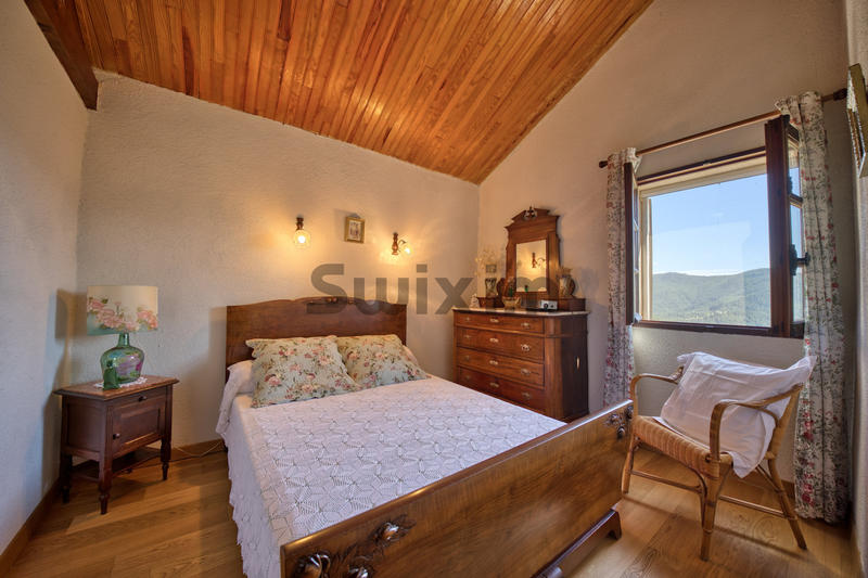 Mas - 172 m² - 9 pièces