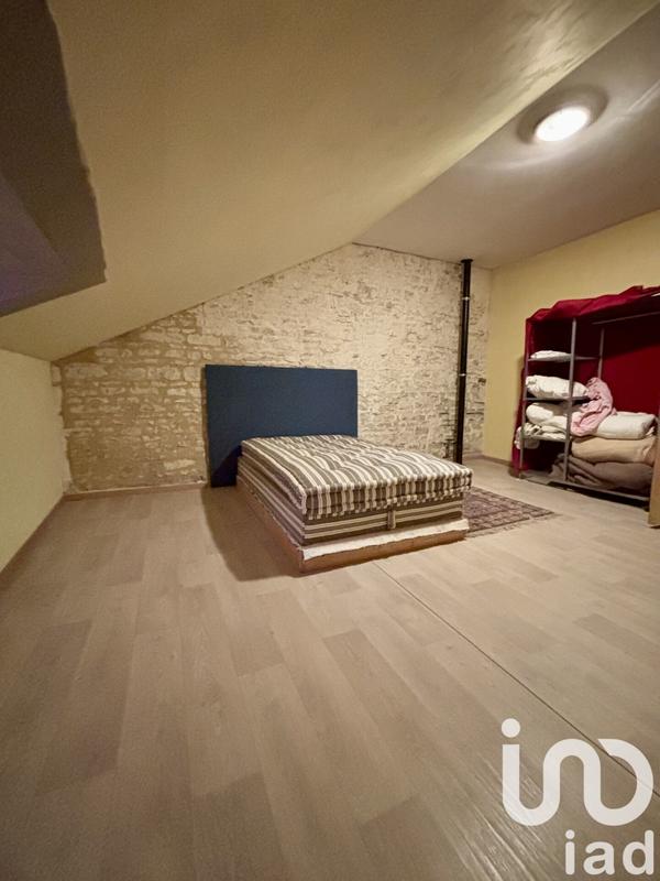 Maison - 245 m² - 12 pièces