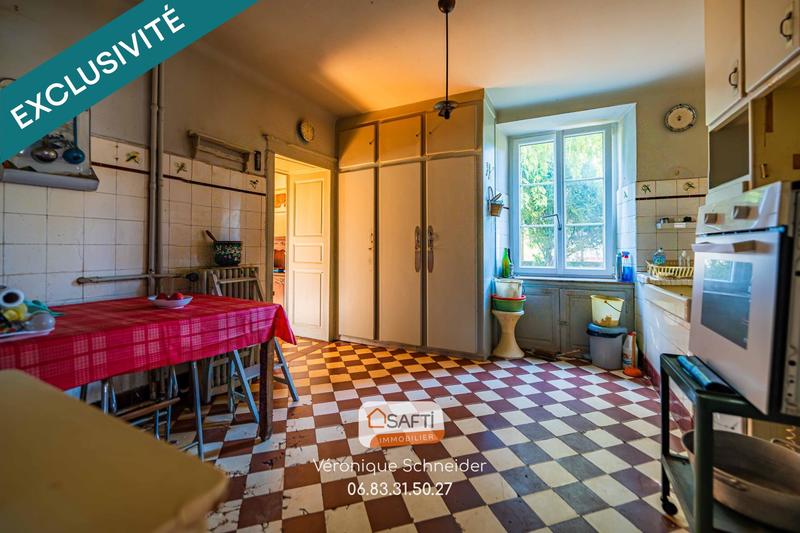 Maison - 332 m² - 13 pièces