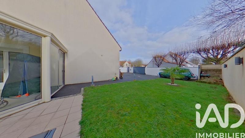 Maison - 209 m² - 10 pièces