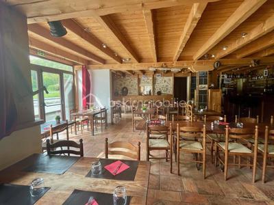 Local commercial - 630 m² - 20 pièces