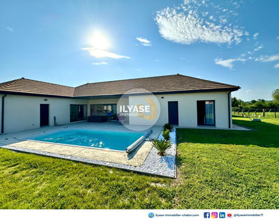Maison - 130 m² - 4 pièces