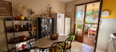 Appartement - 75 m² - 3 pièces