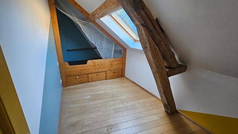 Maison - 140 m² - 7 pièces