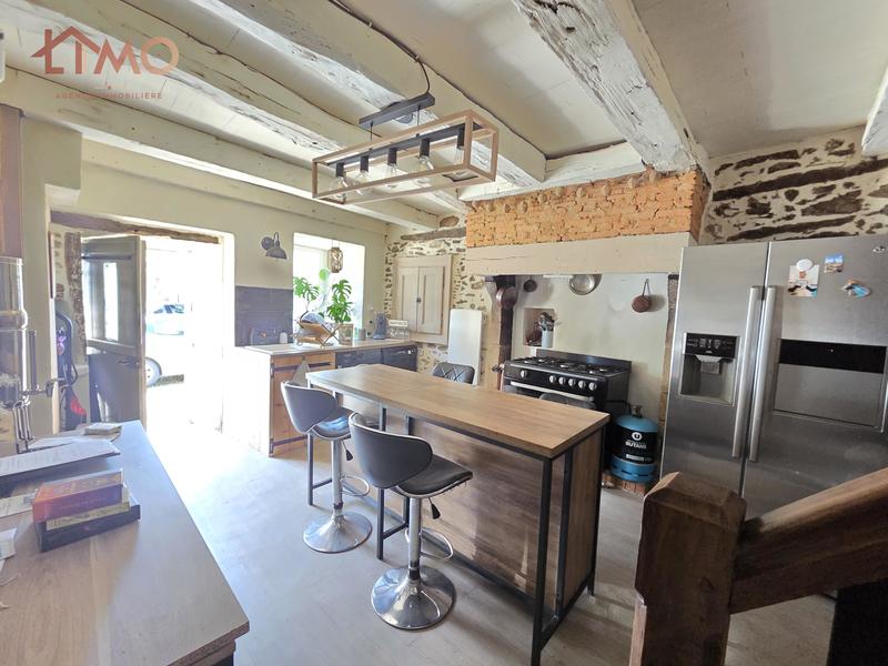 Maison en pierre - 100 m² - 6 pièces