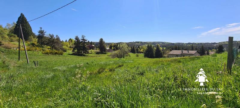 Terrain constructible - 1 950 m²