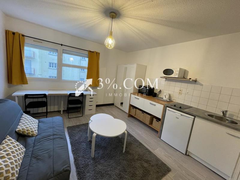 Studio - 16 m² - 1 pièce