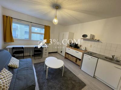 Studio - 16 m² - 1 pièce