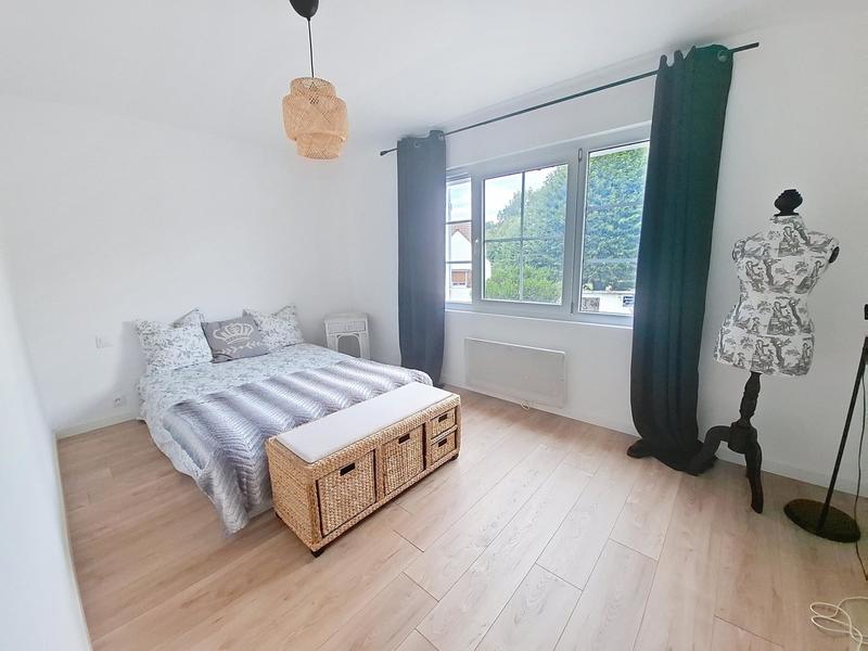 Maison - 122 m² - 5 pièces