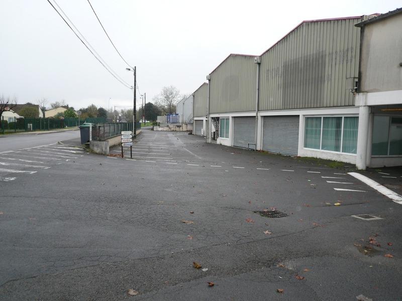 Local commercial - 1 440 m² - 9 pièces