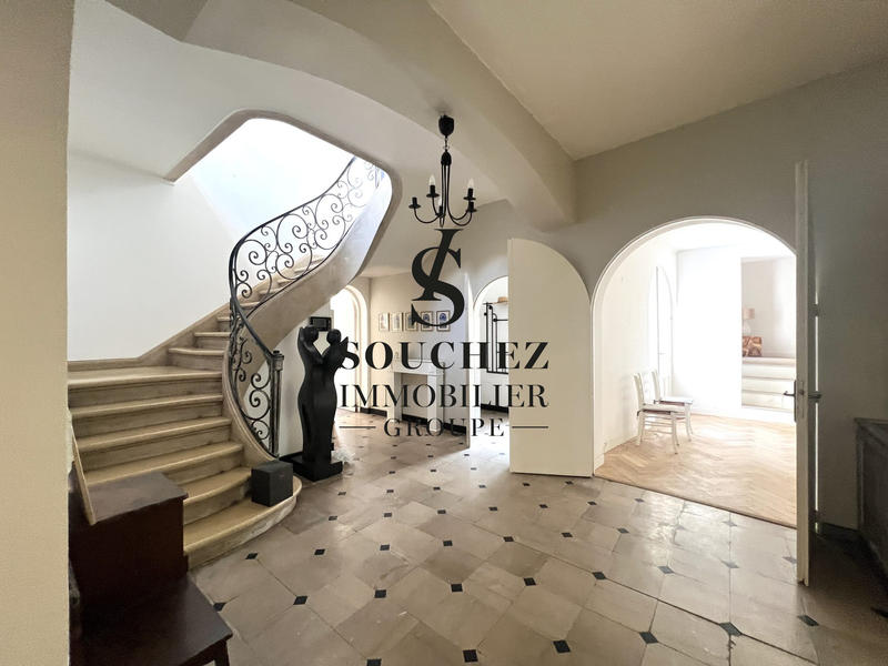 Manoir - 307 m² - 16 pièces