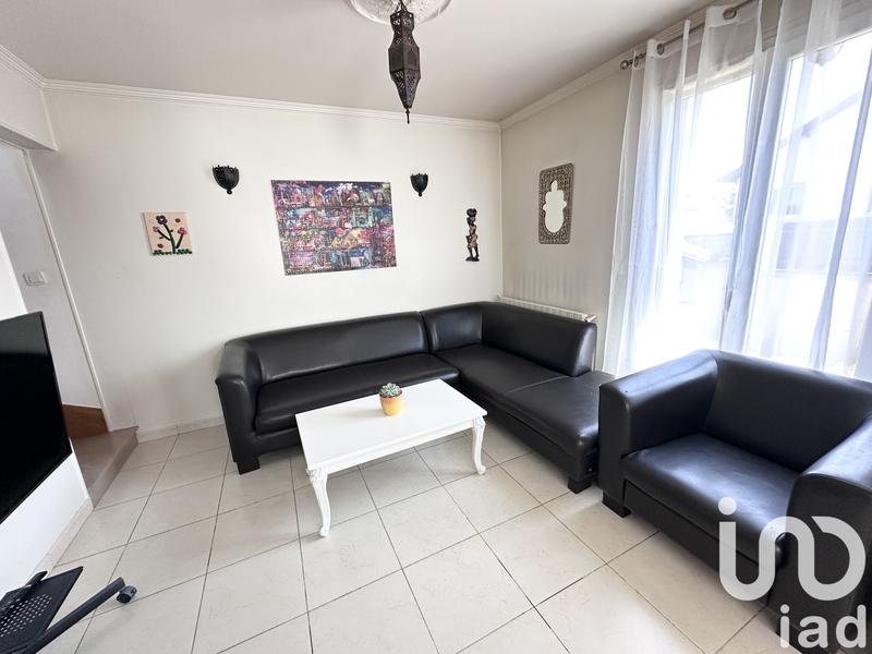 Maison - 94 m² - 5 pièces
