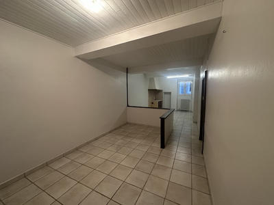 Maison de village - 80 m² - 3 pièces