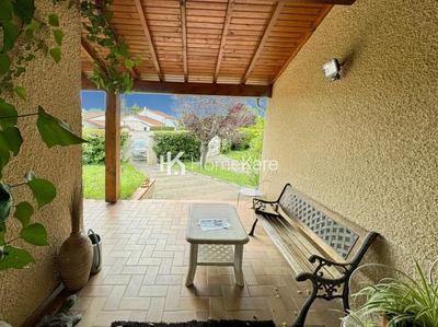 Maison - 180 m² - 6 pièces