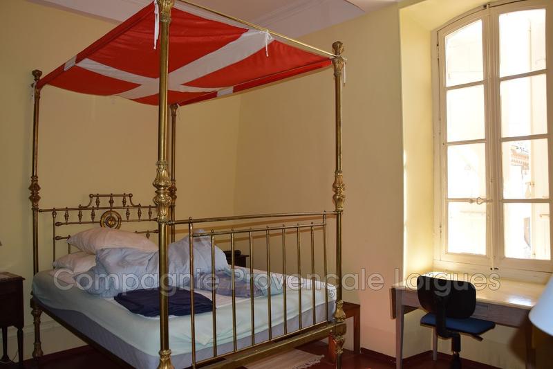 Maison - 1 150 m² - 25 pièces