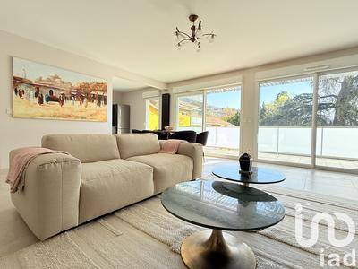 Appartement - 94 m² - 4 pièces