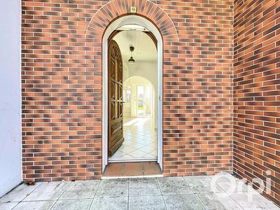 Maison - 104 m² - 5 pièces