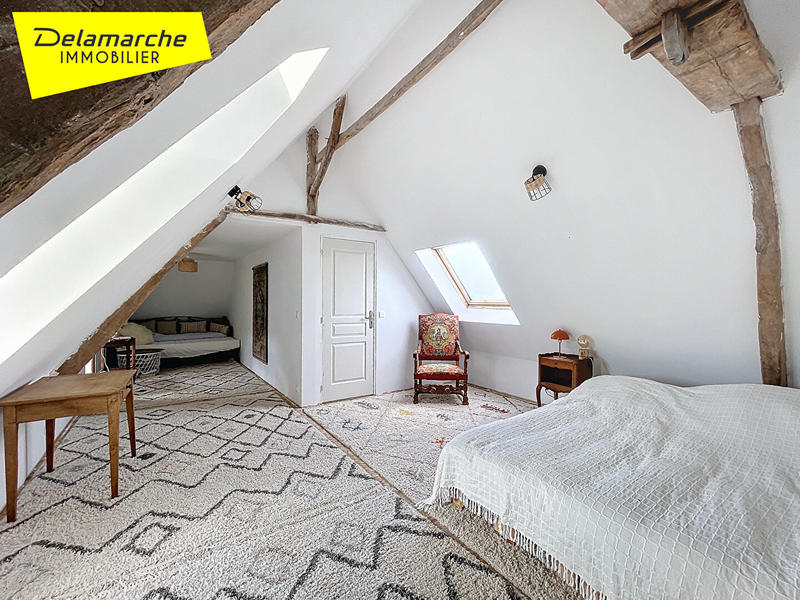 Maison - 224 m² - 7 pièces