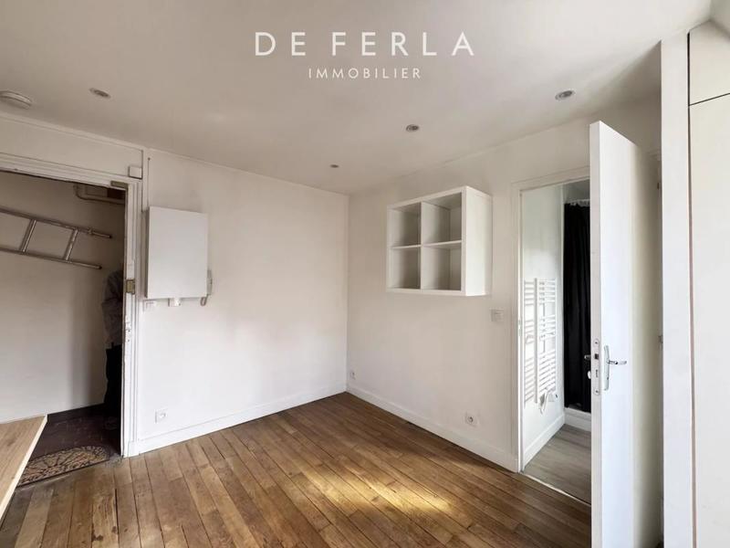 Studio - 13 m² - 1 pièce