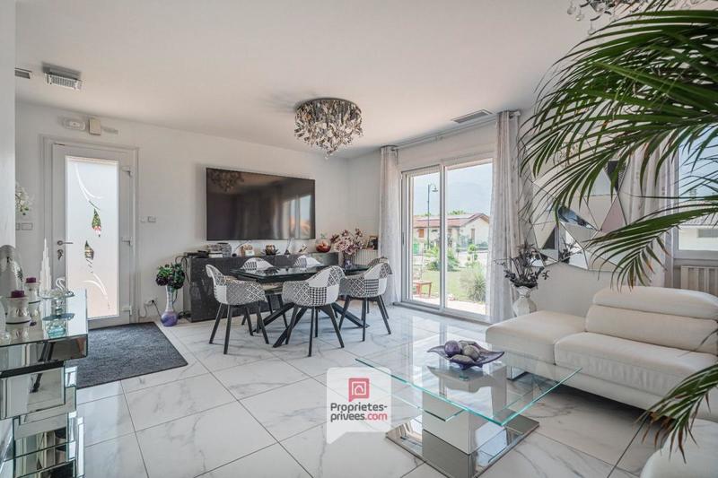 Maison - 66 m² - 3 pièces