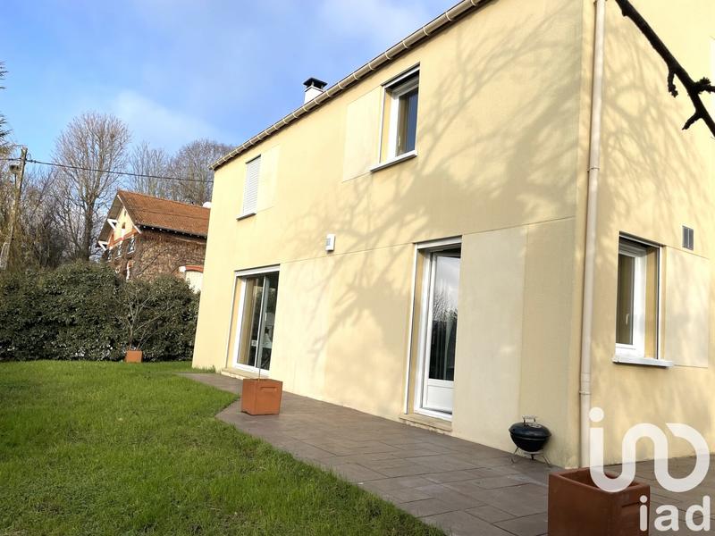 Maison - 195 m² - 7 pièces