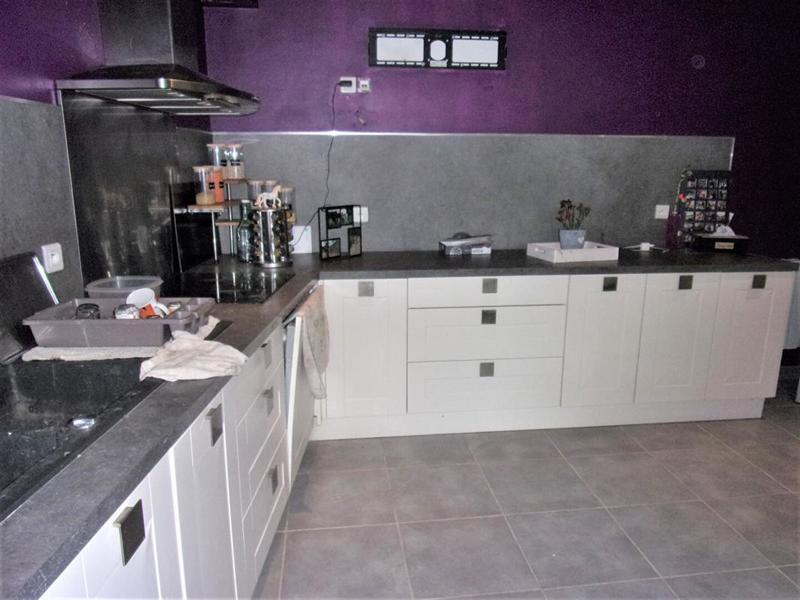 Maison - 243 m² - 7 pièces