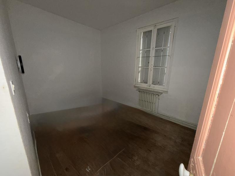 Maison - 196 m² - 10 pièces