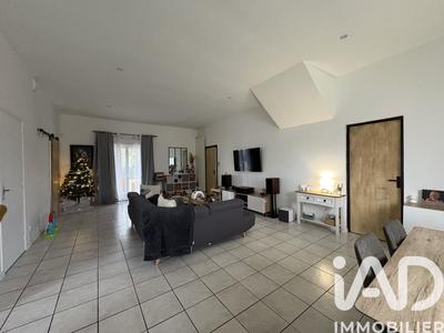 Maison - 125 m² - 5 pièces