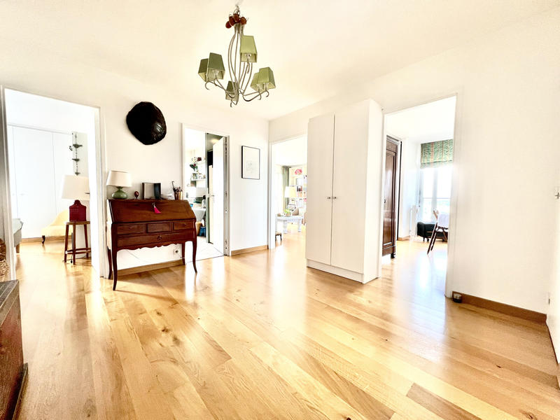 Appartement - 93 m² - 4 pièces