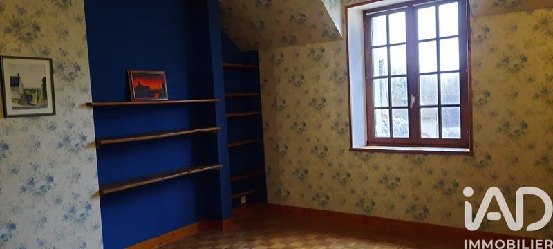 Maison - 180 m² - 8 pièces