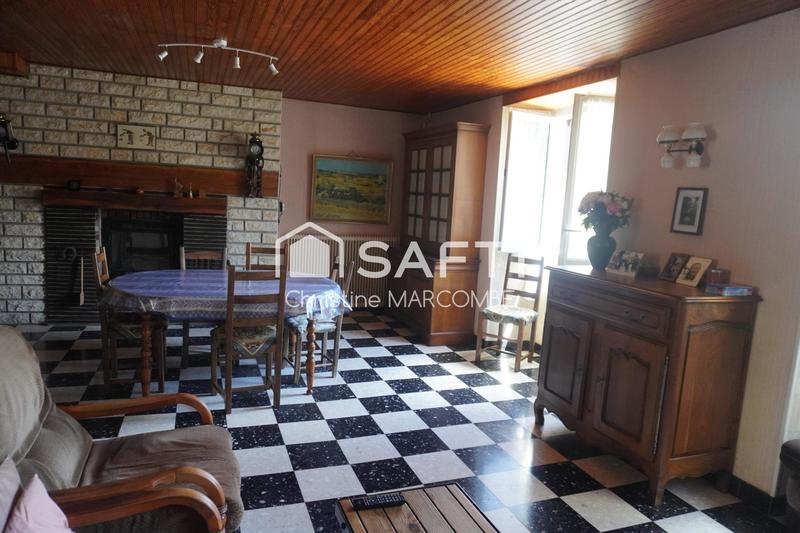 Maison - 215 m² - 10 pièces