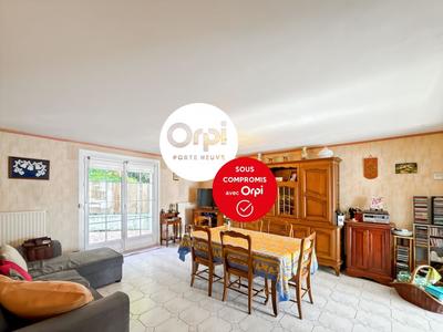 Maison - 102 m² - 4 pièces