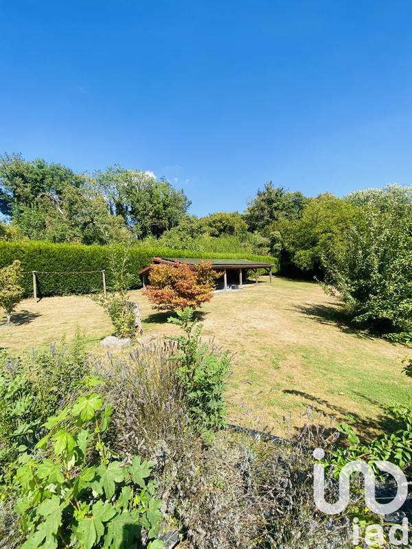 Maison - 400 m² - 8 pièces