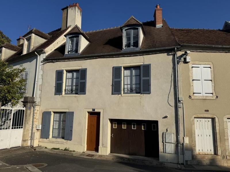 Maison - 134 m² - 7 pièces