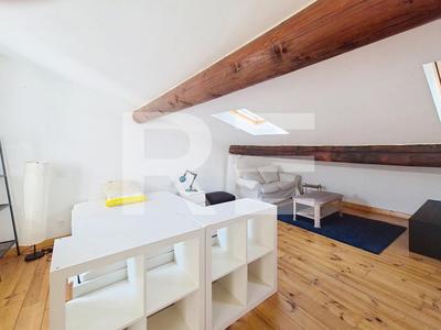 Studio - 20 m² - 1 pièce