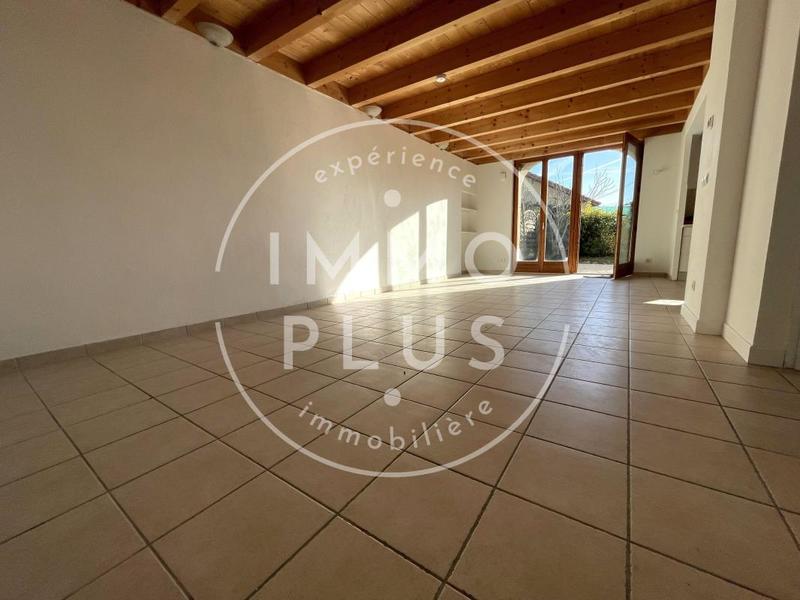 Appartement - 105 m² - 4 pièces