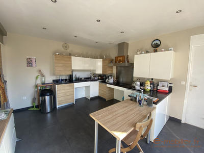 Maison - 108 m² - 4 pièces