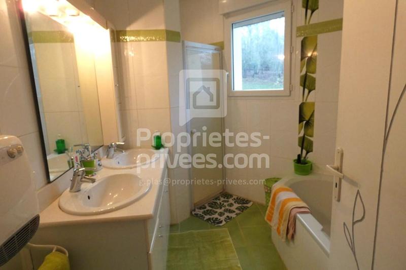 Maison - 170 m² - 5 pièces