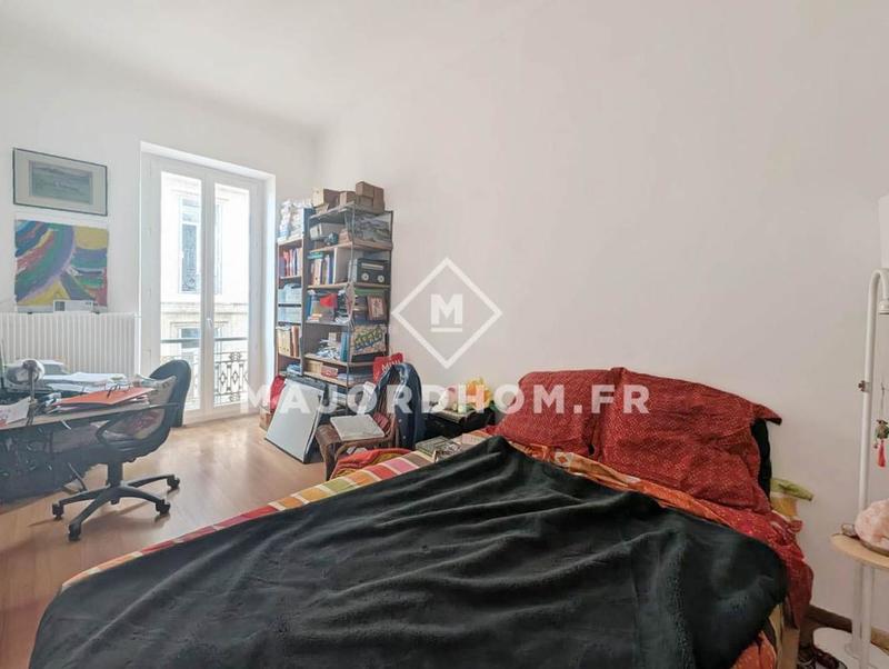 Appartement - 77 m² - 3 pièces