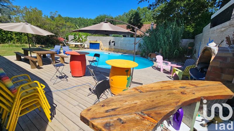 Maison - 217 m² - 5 pièces