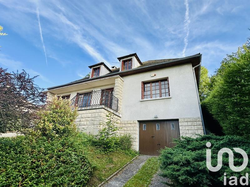 Maison - 130 m² - 8 pièces