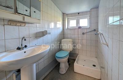 Maison - 94 m² - 5 pièces