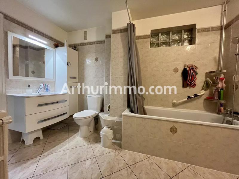 Appartement - 87 m² - 5 pièces