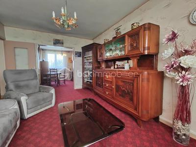 Maison - 89 m² - 5 pièces