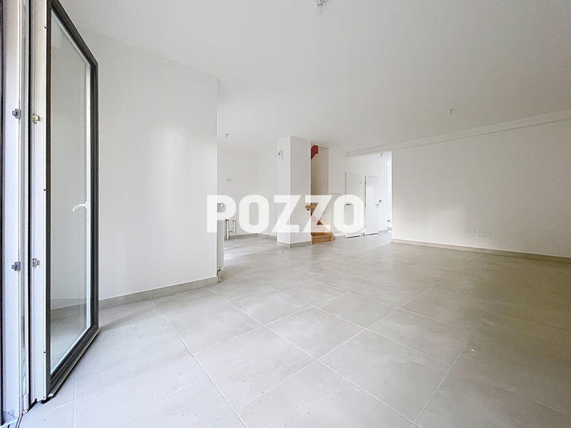 Maison - 107 m² - 5 pièces