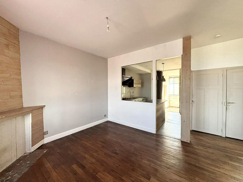 Maison - 97 m² - 5 pièces